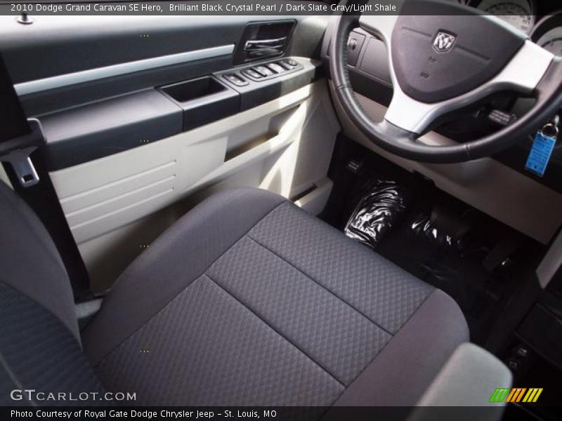 Brilliant Black Crystal Pearl / Dark Slate Gray/Light Shale 2010 Dodge Grand Caravan SE Hero