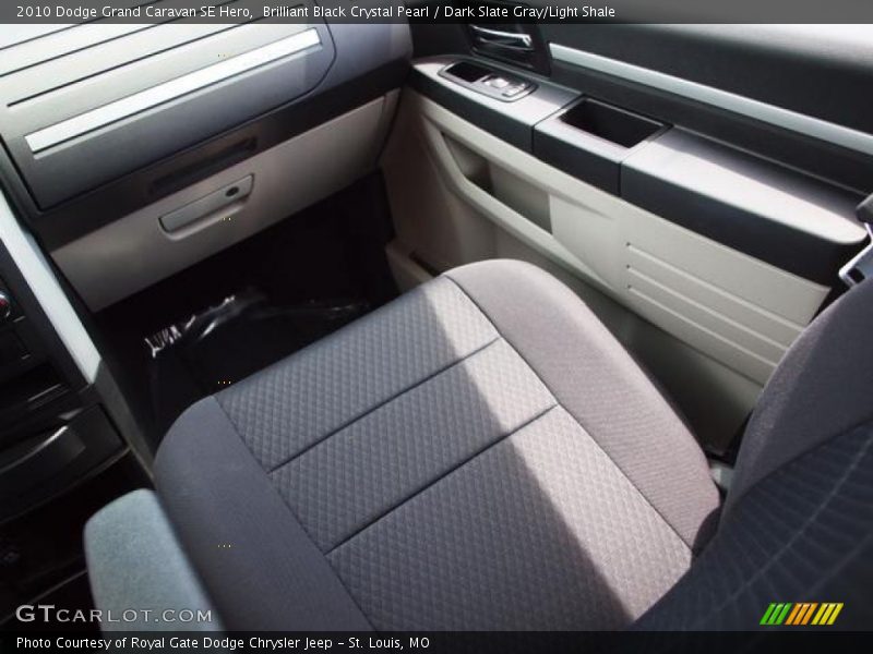 Brilliant Black Crystal Pearl / Dark Slate Gray/Light Shale 2010 Dodge Grand Caravan SE Hero