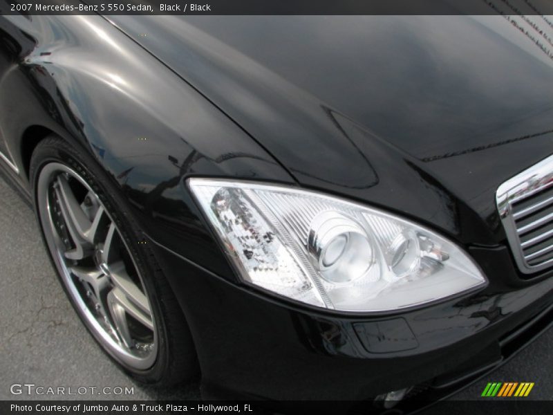 Black / Black 2007 Mercedes-Benz S 550 Sedan