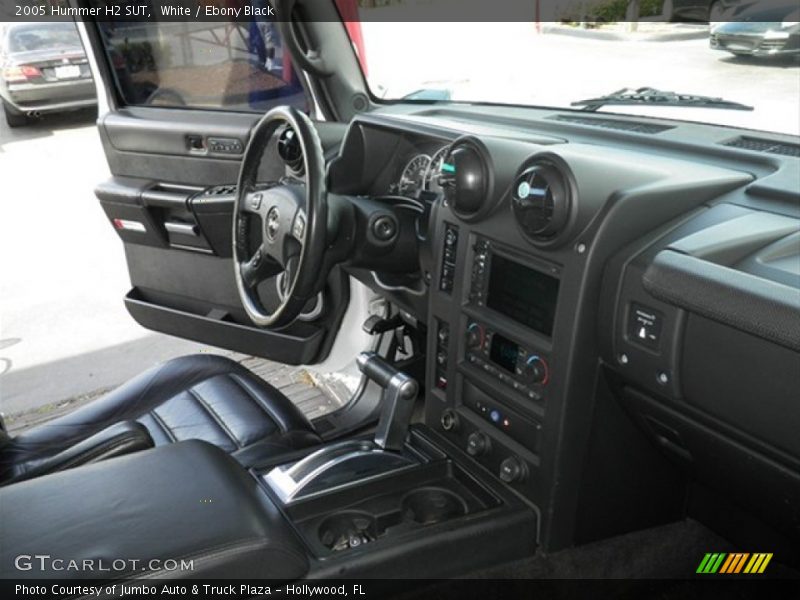White / Ebony Black 2005 Hummer H2 SUT