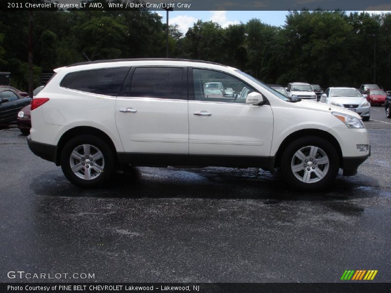 White / Dark Gray/Light Gray 2011 Chevrolet Traverse LT AWD