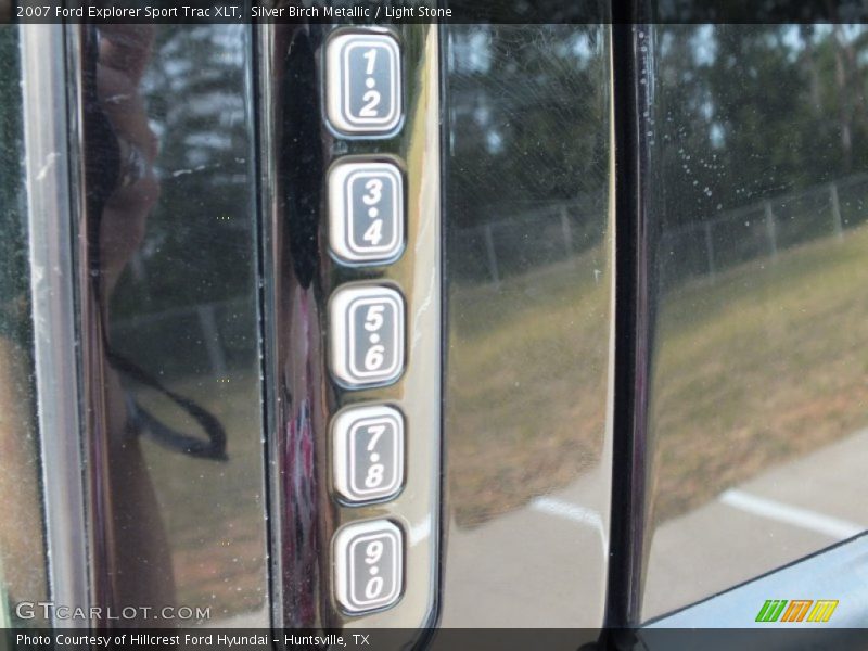 Silver Birch Metallic / Light Stone 2007 Ford Explorer Sport Trac XLT