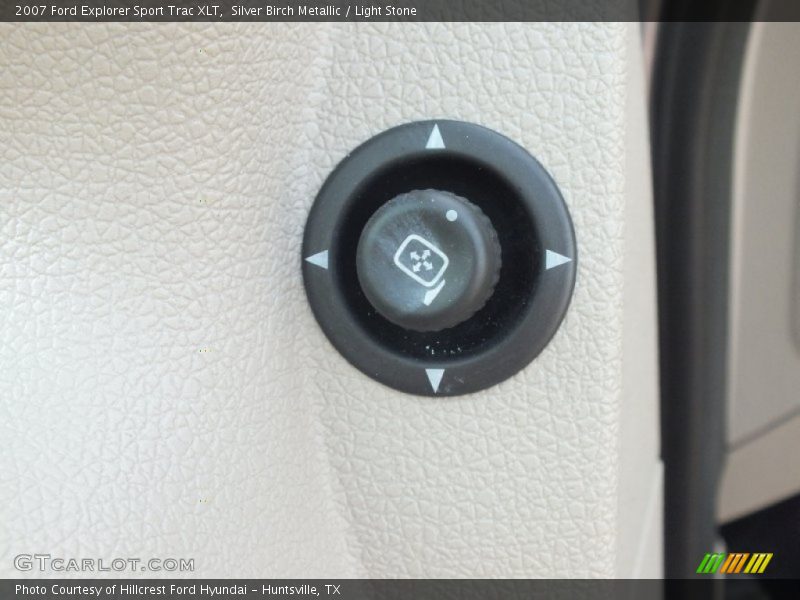 Silver Birch Metallic / Light Stone 2007 Ford Explorer Sport Trac XLT