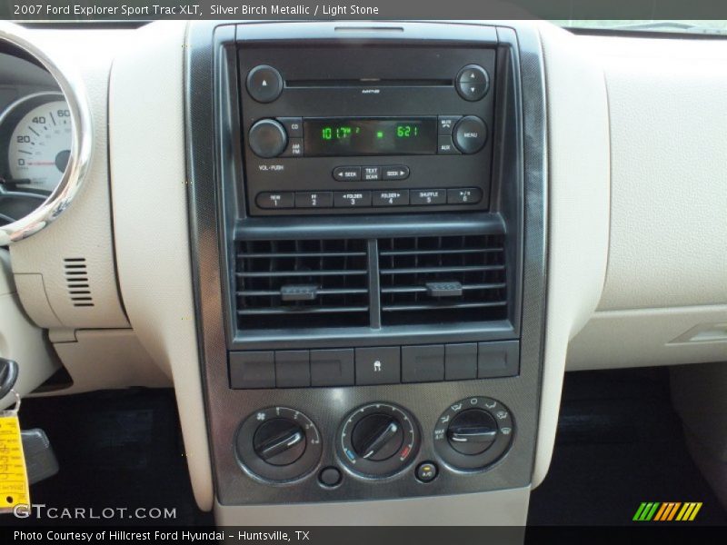 Silver Birch Metallic / Light Stone 2007 Ford Explorer Sport Trac XLT