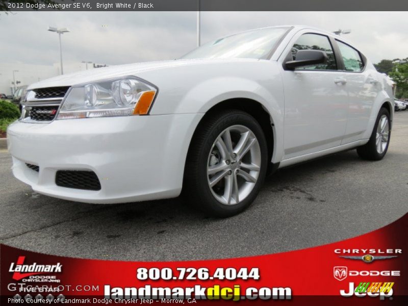 Bright White / Black 2012 Dodge Avenger SE V6