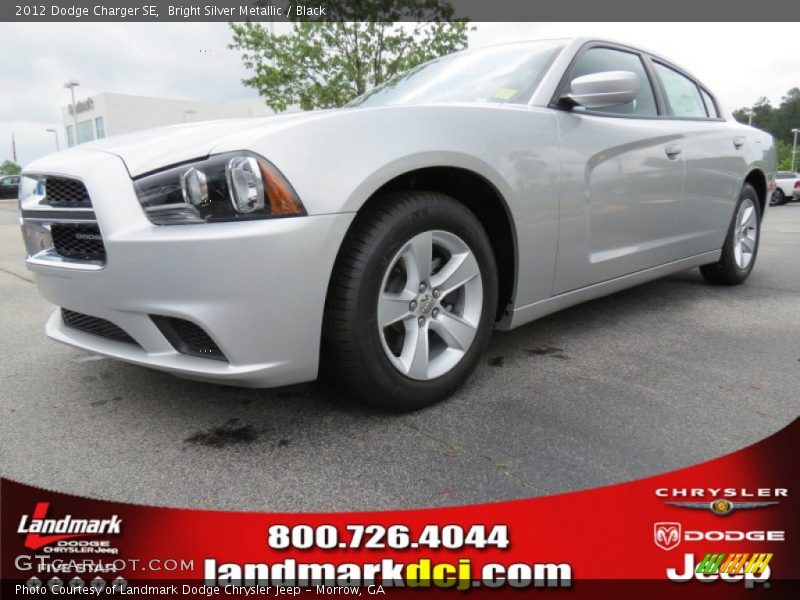 Bright Silver Metallic / Black 2012 Dodge Charger SE