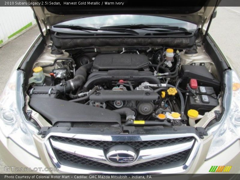 Harvest Gold Metallic / Warm Ivory 2010 Subaru Legacy 2.5i Sedan