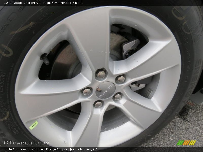 Bright Silver Metallic / Black 2012 Dodge Charger SE