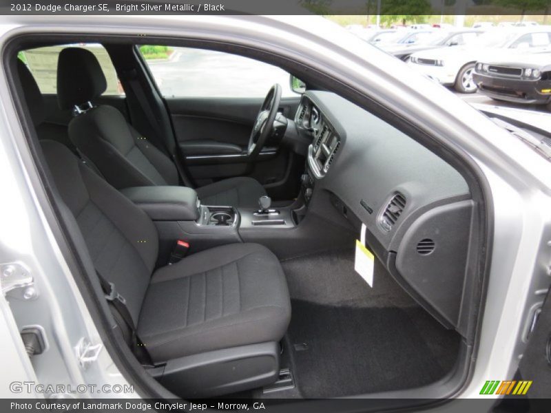 Bright Silver Metallic / Black 2012 Dodge Charger SE