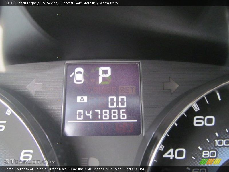 Harvest Gold Metallic / Warm Ivory 2010 Subaru Legacy 2.5i Sedan