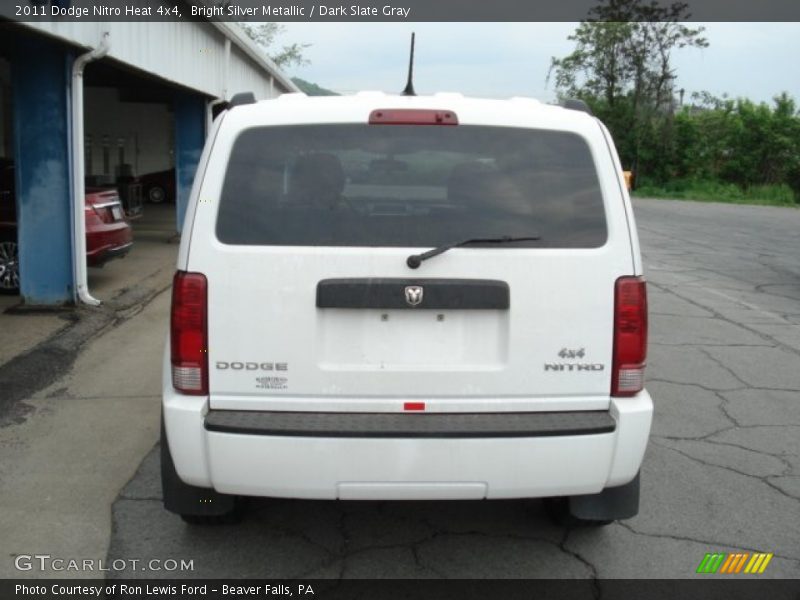 Bright Silver Metallic / Dark Slate Gray 2011 Dodge Nitro Heat 4x4