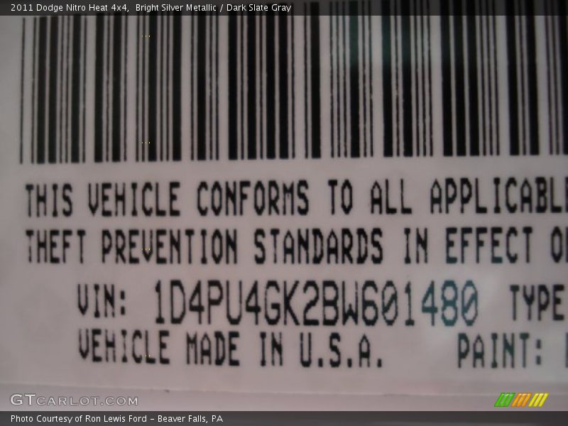 Bright Silver Metallic / Dark Slate Gray 2011 Dodge Nitro Heat 4x4