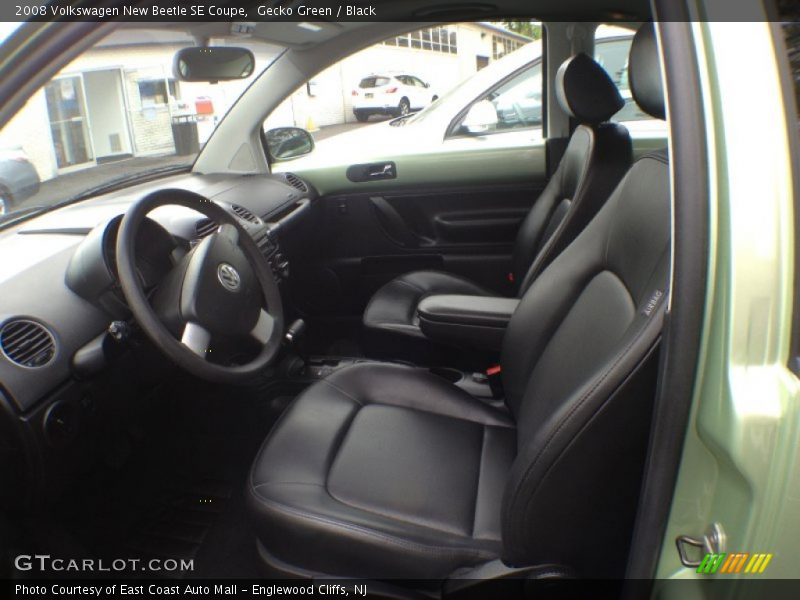 Gecko Green / Black 2008 Volkswagen New Beetle SE Coupe