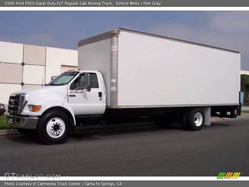 2006 F650 Super Duty XLT Regular Cab Moving Truck Oxford White