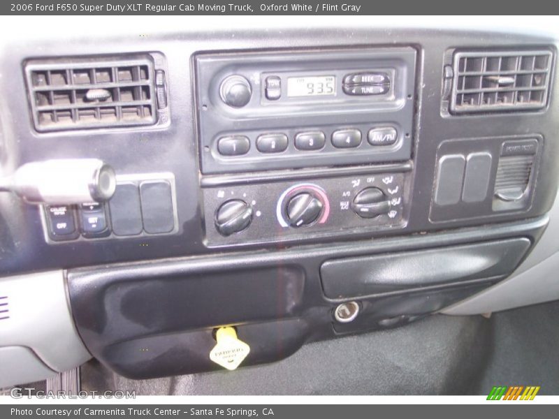 Controls of 2006 F650 Super Duty XLT Regular Cab Moving Truck