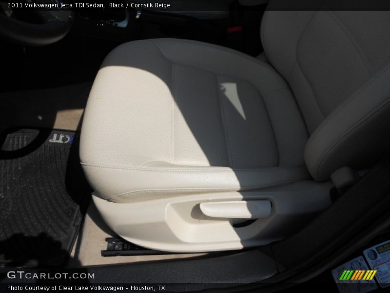 Black / Cornsilk Beige 2011 Volkswagen Jetta TDI Sedan