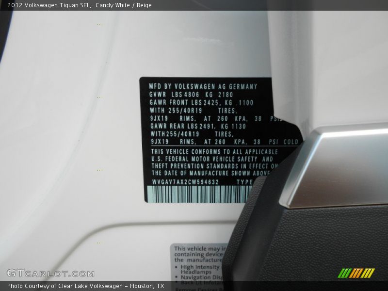 Candy White / Beige 2012 Volkswagen Tiguan SEL