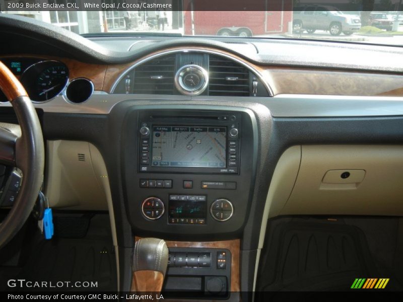 White Opal / Cocoa/Cashmere 2009 Buick Enclave CXL