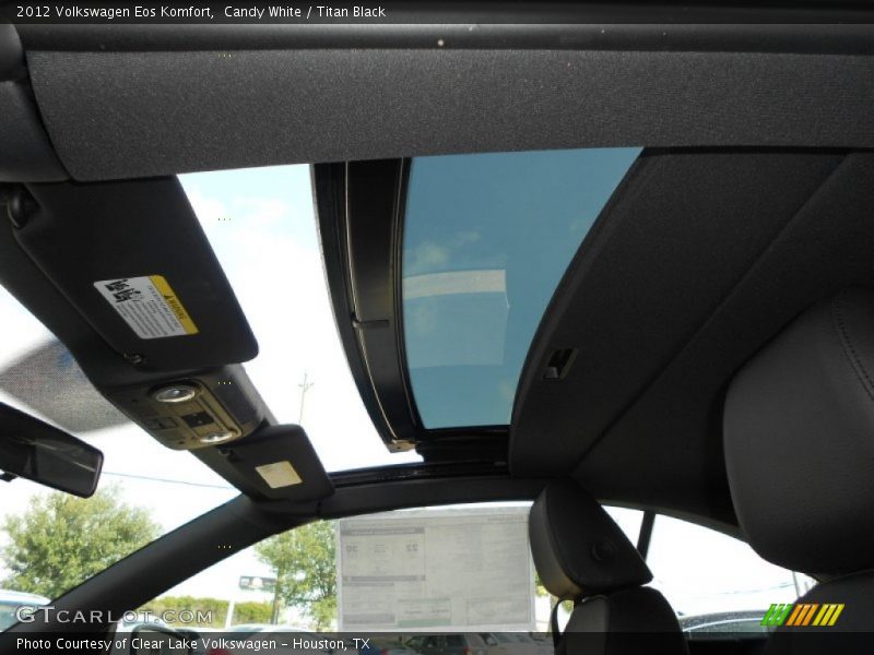 Candy White / Titan Black 2012 Volkswagen Eos Komfort