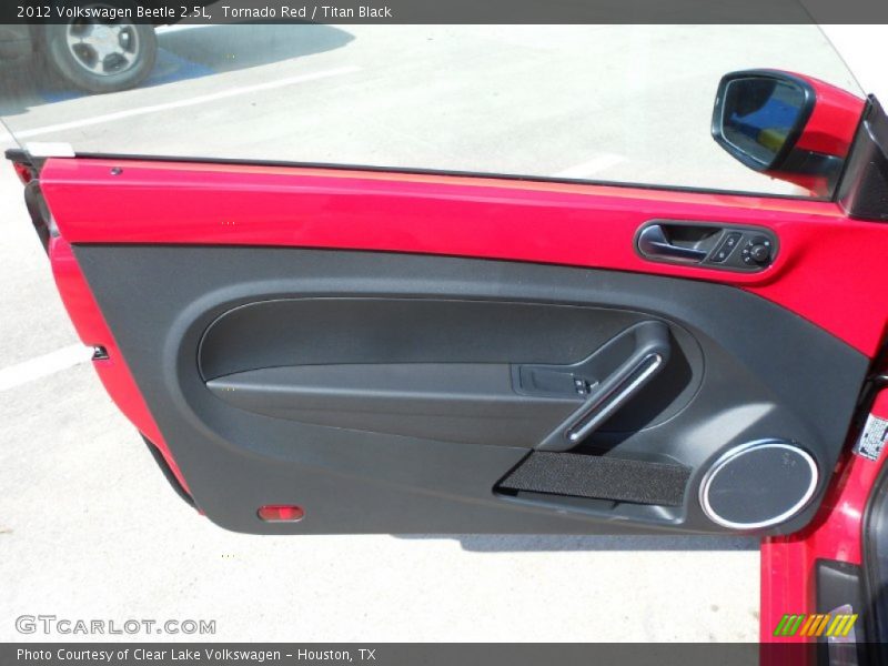 Tornado Red / Titan Black 2012 Volkswagen Beetle 2.5L