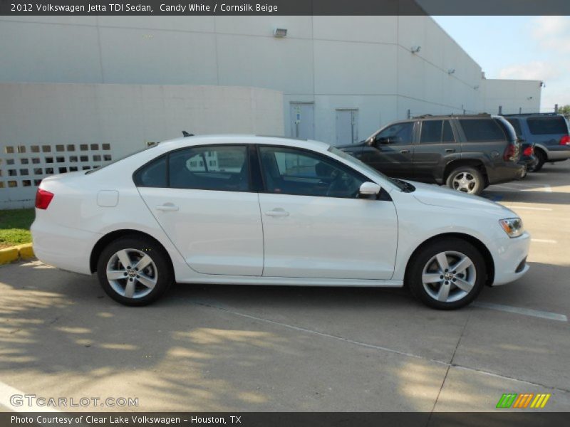 Candy White / Cornsilk Beige 2012 Volkswagen Jetta TDI Sedan