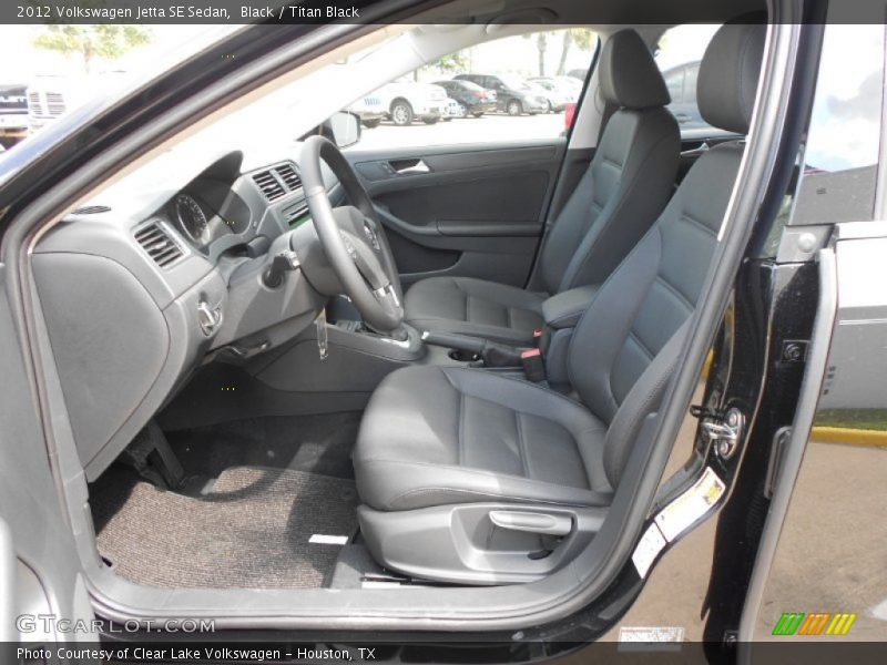 Black / Titan Black 2012 Volkswagen Jetta SE Sedan