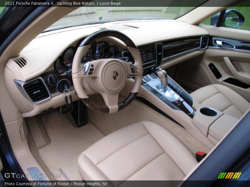 Yachting Blue Metallic / Luxor Beige 2011 Porsche Panamera 4