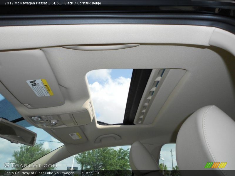 Black / Cornsilk Beige 2012 Volkswagen Passat 2.5L SE