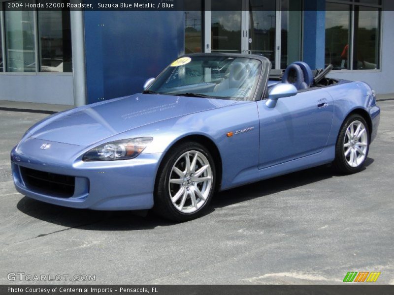 Front 3/4 View of 2004 S2000 Roadster