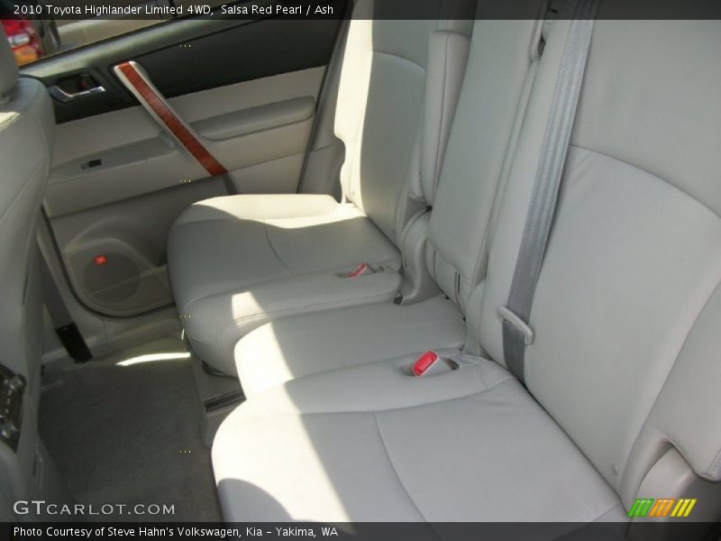 Salsa Red Pearl / Ash 2010 Toyota Highlander Limited 4WD