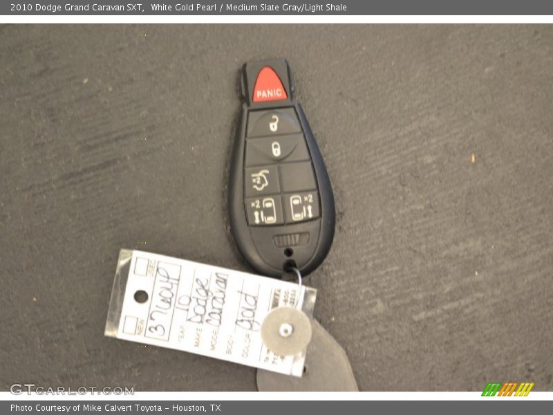 White Gold Pearl / Medium Slate Gray/Light Shale 2010 Dodge Grand Caravan SXT