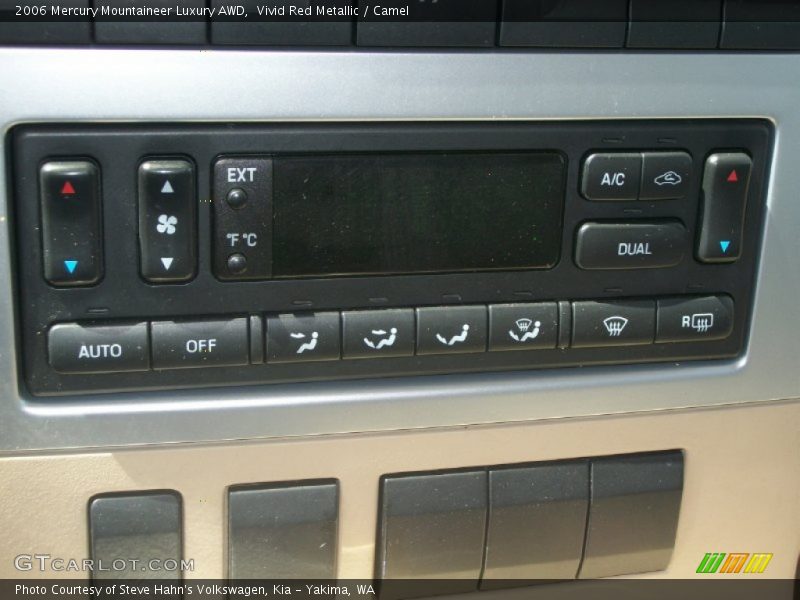 Vivid Red Metallic / Camel 2006 Mercury Mountaineer Luxury AWD