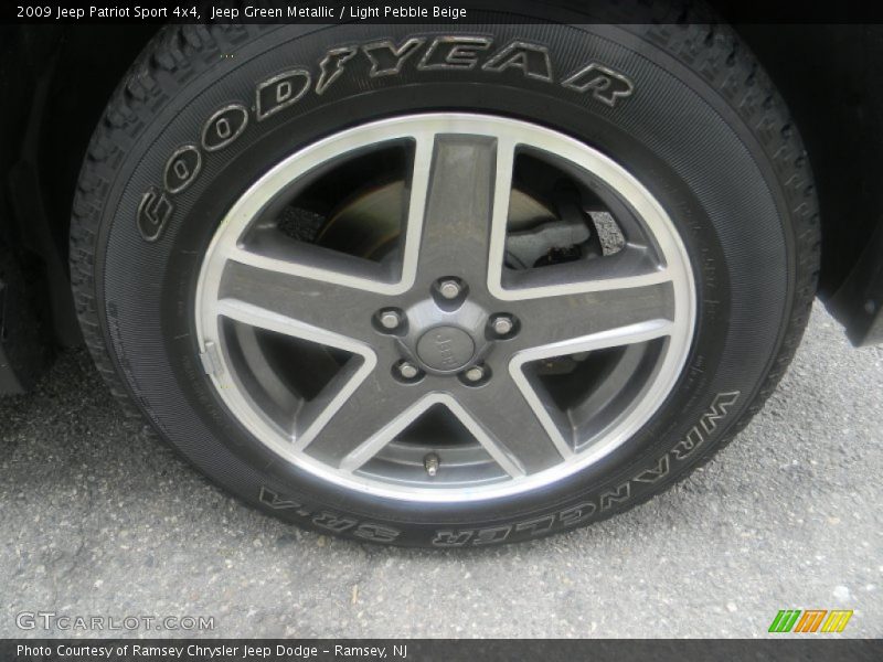 Jeep Green Metallic / Light Pebble Beige 2009 Jeep Patriot Sport 4x4