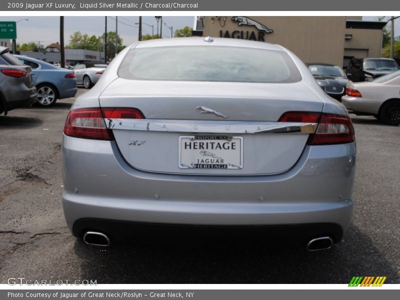 Liquid Silver Metallic / Charcoal/Charcoal 2009 Jaguar XF Luxury