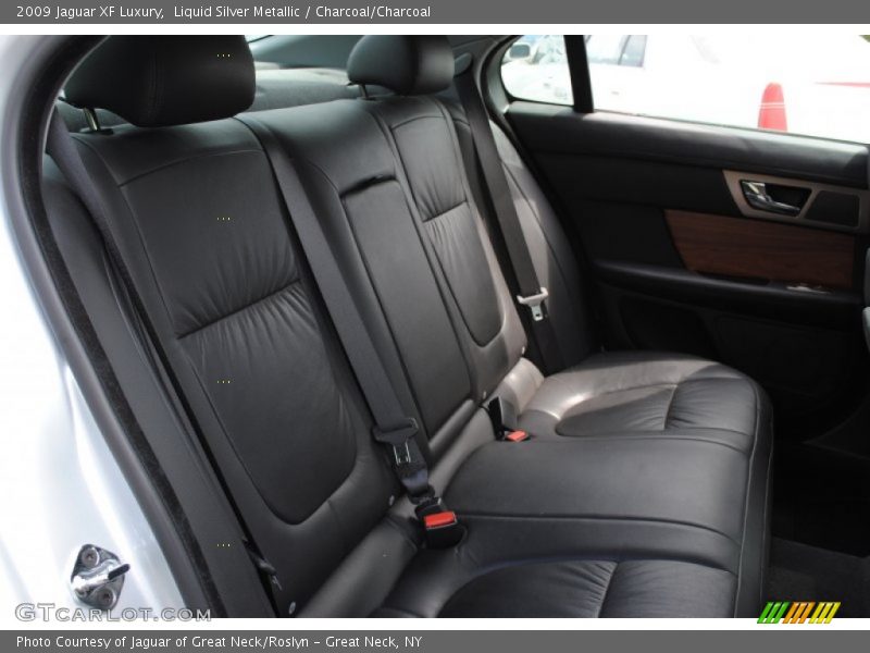 Liquid Silver Metallic / Charcoal/Charcoal 2009 Jaguar XF Luxury