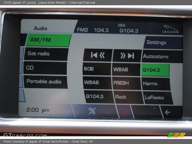 Liquid Silver Metallic / Charcoal/Charcoal 2009 Jaguar XF Luxury