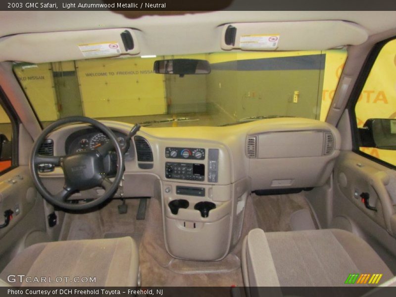 Light Autumnwood Metallic / Neutral 2003 GMC Safari