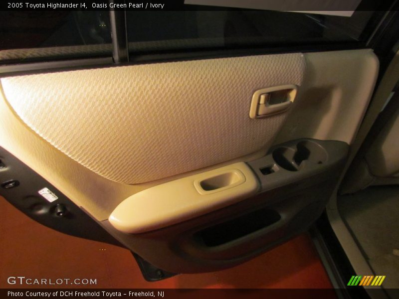 Oasis Green Pearl / Ivory 2005 Toyota Highlander I4