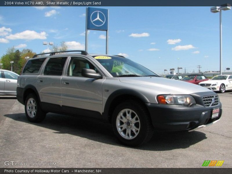 Silver Metallic / Beige/Light Sand 2004 Volvo XC70 AWD