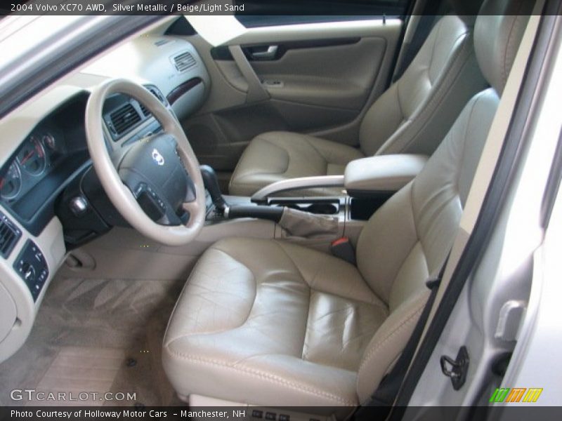 Silver Metallic / Beige/Light Sand 2004 Volvo XC70 AWD