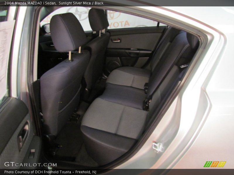 Sunlight Silver Mica / Black 2004 Mazda MAZDA3 i Sedan