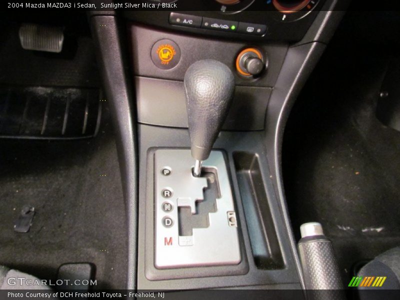 Sunlight Silver Mica / Black 2004 Mazda MAZDA3 i Sedan
