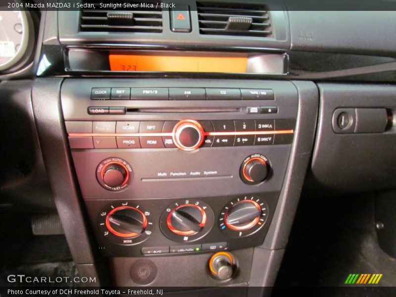 Sunlight Silver Mica / Black 2004 Mazda MAZDA3 i Sedan