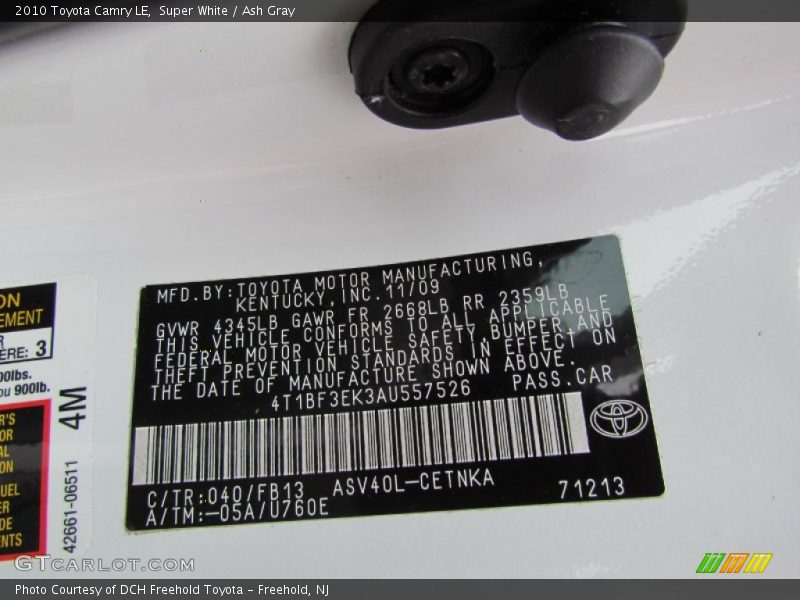 Super White / Ash Gray 2010 Toyota Camry LE
