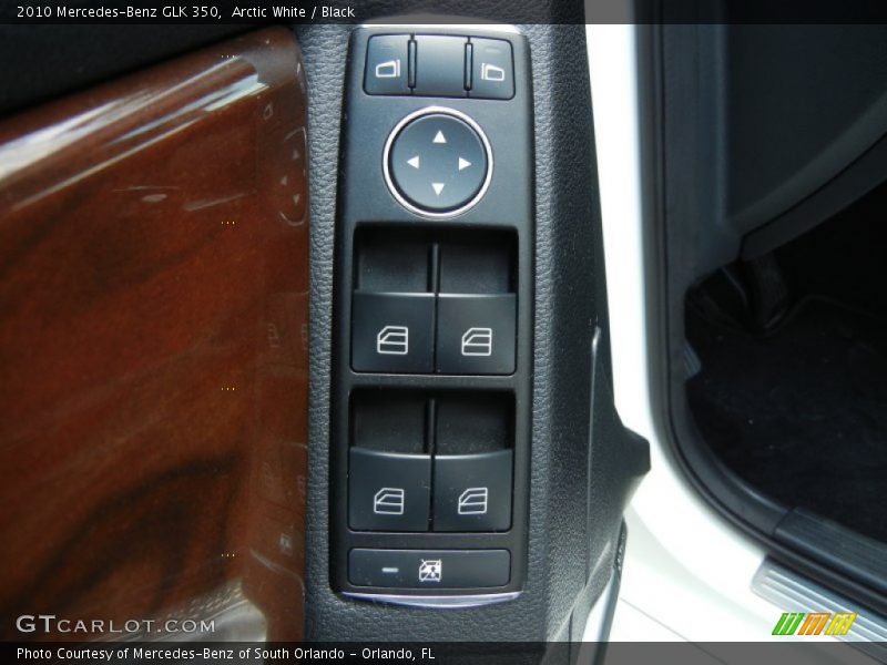 Arctic White / Black 2010 Mercedes-Benz GLK 350