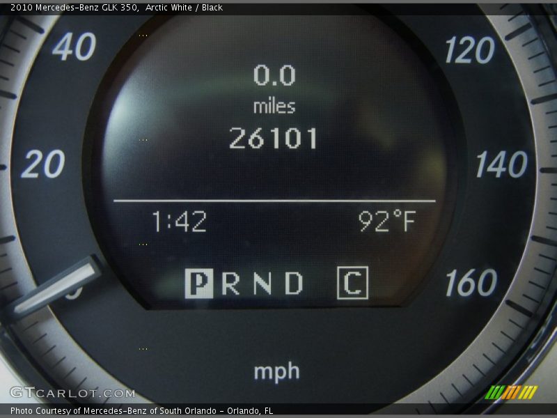 Arctic White / Black 2010 Mercedes-Benz GLK 350