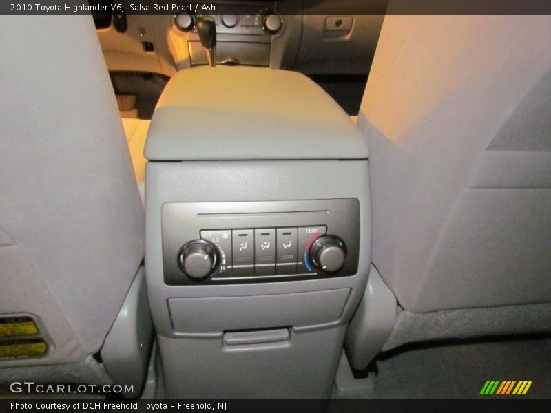 Salsa Red Pearl / Ash 2010 Toyota Highlander V6