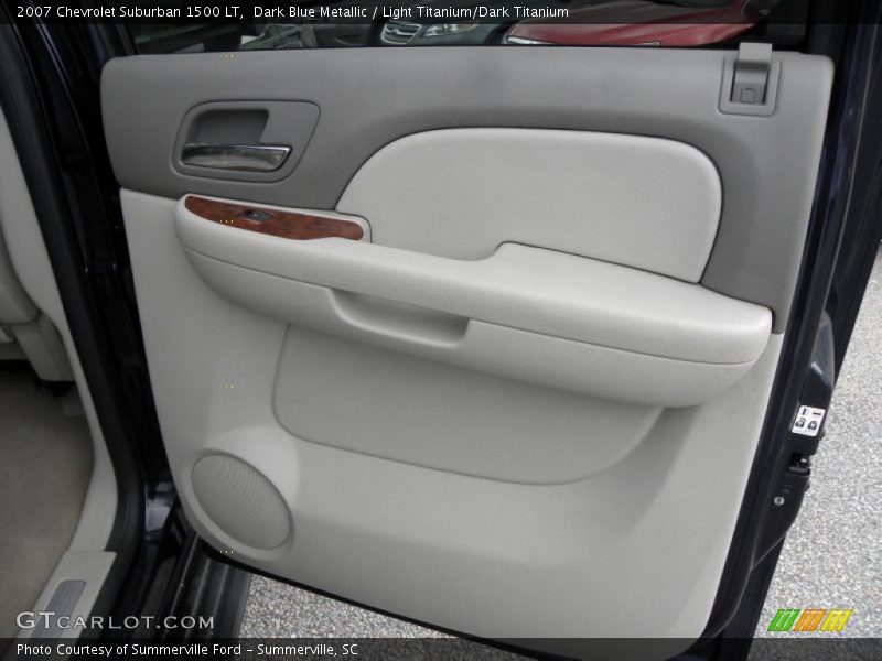 Dark Blue Metallic / Light Titanium/Dark Titanium 2007 Chevrolet Suburban 1500 LT