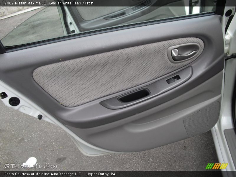 Glacier White Pearl / Frost 2002 Nissan Maxima SE