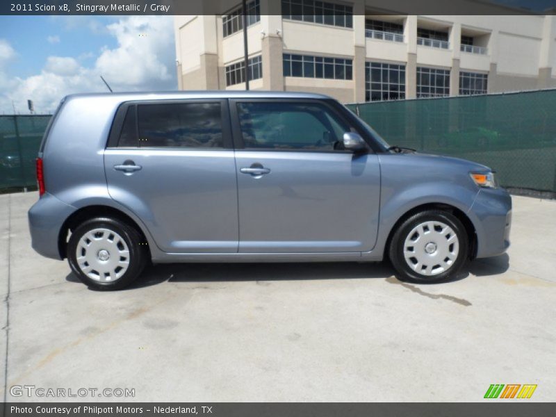 Stingray Metallic / Gray 2011 Scion xB
